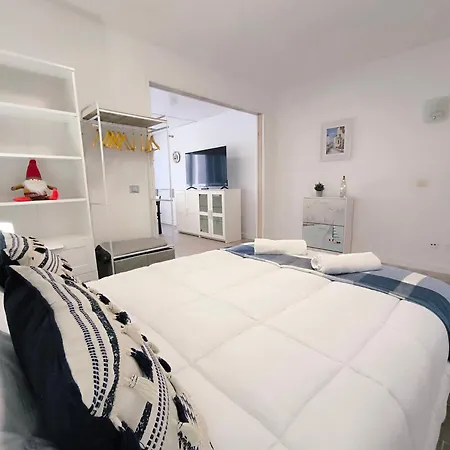 El Barco Azul Sunset Apartment